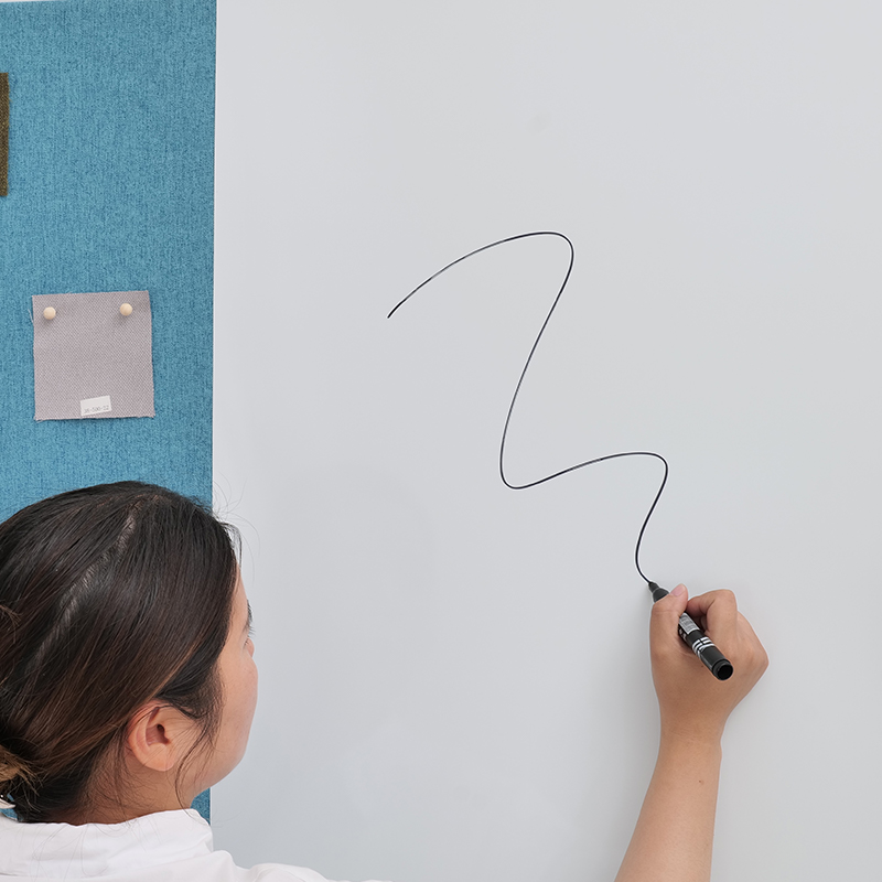 Hvidt skrive-akustisk tavle til kontormødelokale Stof indpakket med magnetisk hærdet glas Støjabsorber med skrivning